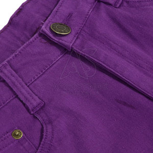 Jean slim avec tissu extensible, toucher doux, confortable toute la journée, style streetwear tendance - Product Image 5