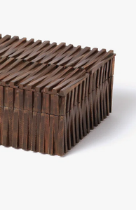 Boîte de rangement décorative en bois à lattes, artisanale, teinte foncée, avec couvercle texturé à nervures, vente en gros - Product Image 5