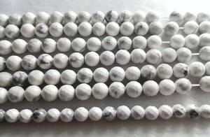 ลูกปัดหินฮาวไลท์สีขาวทรงเหลี่ยมเต็มเม็ด หินหยกขาว สำหรับทำสร้อยข้อมือ DIY เครื่องประดับ - Product Image 5