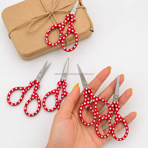 กรรไกรปักลายจุดสีแดงน่ารักสำหรับตัดด้าย - Product Image 4