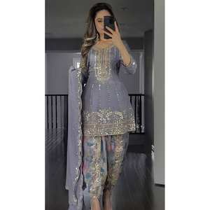 Conjunto Elegante de Salwar Kameez de Poliéster de Diseño para Fiesta, con Top, Dhoti y Dupatta - Product Image 6