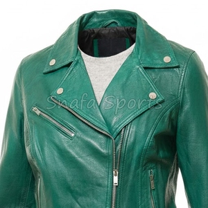 Chaqueta de cuero para mujer de alta costura, pieza de lujo contemporánea diseñada para elevar el estilo diario con una estética moderna y audaz. - Product Image 3