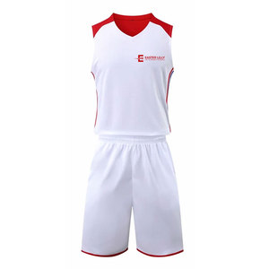 Vêtements de sport d'extérieur en polyester de haute qualité, meilleur design, uniforme de basketball personnalisé - Product Image 1