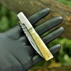 Couteaux pliants à verrouillage arrière, sécurisés avec lame droite pour une utilisation répétée en toute sécurité dans des conditions difficiles - Product Image 1