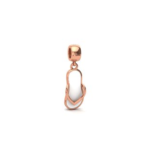 Pendentifs et breloques délicats et raffinés, créés avec des accents de diamants étincelants, des designs de bijoux en or massif de qualité supérieure, idéaux pour les femmes et les hommes. - Product Image 5