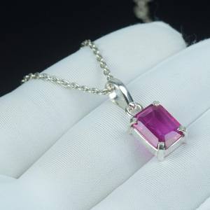 จี้ไพลินสีชมพูมรกต เงินแท้ 925 ทำด้วยมือ ของขวัญสุดพิเศษ สร้อยคอสำหรับลูกสาว แม่ เครื่องประดับ - Product Image 3
