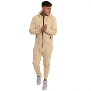 Ensemble de survêtement pour homme beige et noir avec veste à capuche zippée et pantalon de jogging à revers, tenue décontractée en polaire pour sports d'hiver - Product Image 1