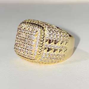 แหวนฮิปฮอปสำหรับทุกเพศ ประดับเพชรโมอิสซาไนต์เคลือบโรเดียมคุณภาพพรีเมียม ระยิบระยับ เหมาะสำหรับแฟชั่นประจำวันและโอกาสพิเศษ จากอินเดีย - Product Image 5