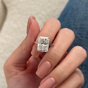 Bague solitaire en diamant de laboratoire taille radiant allongée de 5 carats, diamant CVD E VVS2, bague de fiançailles, certifiée IGI - Product Image 5