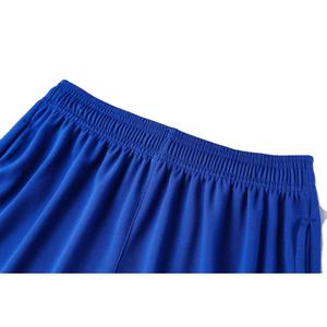 Maillot de football/soccer personnalisé 100 % polyester par sublimation, prix de gros OEM, respirant, séchage rapide, short personnalisé pour équipe - Product Image 4