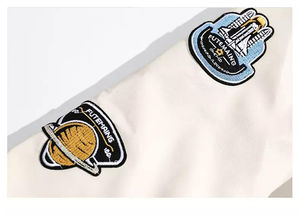 Parches de Chenilla Bordados OEM Personalizados para Chaquetas Varsity, Mangas de Lana/Poliéster Impermeables para Invierno, Botones de Béisbol, Tallas Grandes - Product Image 5