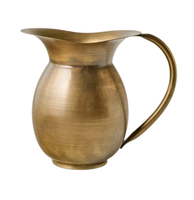 Pichet à eau de table de style traditionnel en métal doré brillant de qualité supérieure pour restaurants et cuisines domestiques