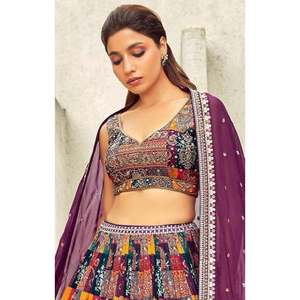 Robes de soirée de créateur-Travail à aiguilles multiples Lehenga Choli pour les fêtes - Product Image 1