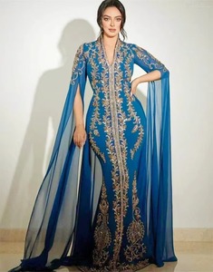 Robe musulmane longueur au sol Jalabiya caftan arabe Abaya plage Silhouette bouton décoration taille naturelle fantaisie caftan pour les femmes - Product Image 2