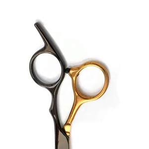 Ciseaux de coiffure professionnels en acier inoxydable avec revêtement plasma or-noir pour le coiffage et le soin des sourcils - Product Image 5