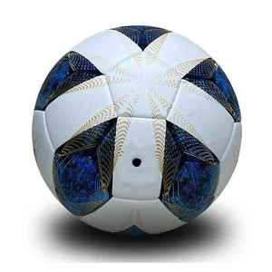 Ballon de football de qualité supérieure, multi-panneaux, cousu main, en PU, pour entraînement et matchs en extérieur. - Product Image 5