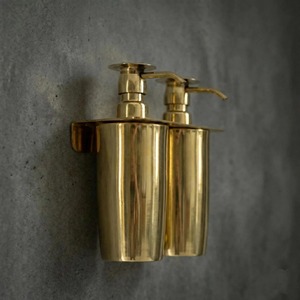 Distributeur de lotion mural en métal doré simple, idéal pour la salle de bain élégante, accessoire pompe à savon ou à lotion pour les mains - Product Image 6