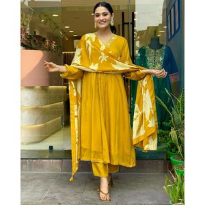 Hermosa parte superior e inferior de ropa de fiesta con Conjunto elegante de tamaño Dupatta XL - Product Image 1