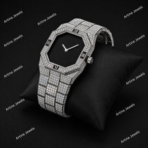 Montre octogonale sertie de diamants avec cadran noir, chiffres romains, montre-bracelet de luxe entièrement pavée - Product Image 3