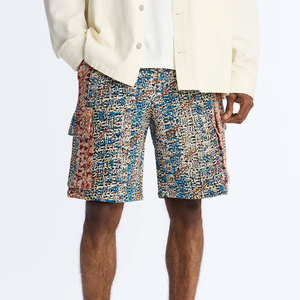 Shorts de mezclilla unisex de alta calidad con lavado ácido y pedrería, shorts de mezclilla personalizados con brillo para hombre, shorts de mezclilla de verano. - Product Image 5