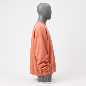 เสื้อสเวตเชิ้ตคอรัลพีช แขนยาว ผ้าฟลีซหนานุ่ม สีแซลมอน ทรงโอเวอร์ไซส์ ชายเสื้อและปลายแขนแบบริบ  ลำลอง สไตล์สตรีทแฟชั่น  แบบสวม  ใส่ได้ทั้งชายและหญิง - Product Image 5