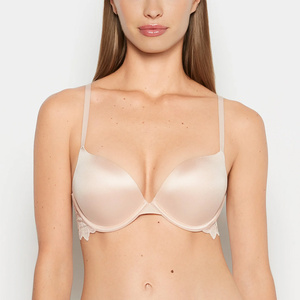 Soutien-gorge pour femme Basic Comfort Everyday Wear, idéal pour une utilisation décontractée, offrant un soutien doux et une forme naturelle avec un aspect épuré. - Product Image 1