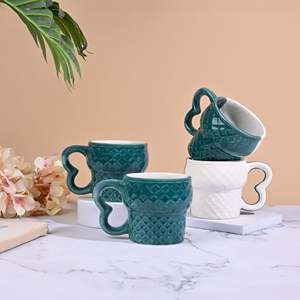 Ensemble de 6 tasses en céramique émaillée, design nordique moderne, vert jade, tasse en forme de cœur en cristal, tasses à thé en grès mat - Product Image 1