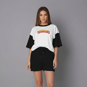 Conjunto de dos piezas para mujer 100% algodón OEM/ODM, con logotipo bordado personalizado, manga corta, logotipo impreso personalizado, hombros caídos, estilo oversized. - Product Image 1