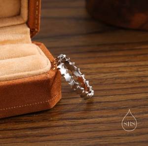 แหวนอินฟินิตี้รูปดาวเล็กๆ ทำจากเงินสเตอร์ลิง แหวนรูปดาวนิรันดร์ แหวนรูปดาวเงิน เรียบง่ายและมินิมอล - Product Image 2