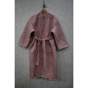 Bata de Baño Étnica Boho para Mujer, Hecha a Mano, de Algodón Kantha Acolchado con Estampado Floral, Cuello en V, Cierre con Cinturón, Reversible, Manga Larga - Product Image 1