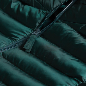 Veste matelassée à col roulé pour homme de haute qualité avec logo et couleur personnalisés, respirante, coupe-vent, grande taille, design imprimé, fermeture éclair - Product Image 3