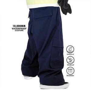Pantalones de esquí impermeables personalizados de 10,000 mm para hombre, cortavientos, transpirables, holgados, tipo cargo, para snowboard, ropa deportiva de invierno para exteriores - Product Image 1
