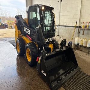 Meilleure offre pour une mini-chargeuse compacte JCB de qualité, idéale pour l'aménagement paysager, l'agriculture et la construction - Product Image 2