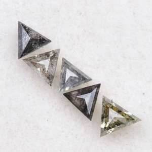 เพชรแท้สังเคราะห์ทรงทริลเลียนคัท สี D ความสะอาด VVS พร้อมใบรับรอง IGI คุณภาพเยี่ยม - Product Image 4