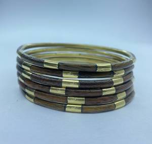 Handforge Global Impex Women's Ethnic Brass <b>Resin</b> Bangles Wholesale Supplier Low MOQ Custom Packaging Service High Quality Party - Product Image 3