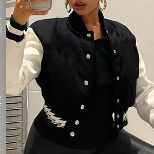 Chaqueta Cortavientos Varsity para Mujer, Ligera, con Parches de Letras, Chaqueta Bomber de Béisbol, Chaqueta Varsity Corta Informal - Product Image 4