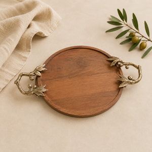 Plateau de service rond artisanal en bois d'acacia avec poignées en laiton antique de luxe en forme de branche d'olivier, élégant plateau décoratif pour la maison - Product Image 4