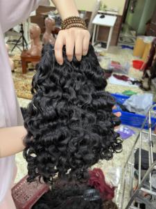 ผมแท้เวียดนามคุณภาพสูง 100% แบบลูกไม้ด้านหน้า ทรงบอดี้เวฟ สำหรับผู้หญิง น้ำหนัก 200 กรัม หัวฝึกซ้อม ราคาขายส่ง มัดผมแบบลอน - Product Image 2