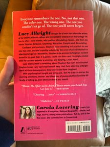 Novela 'Tell Me Lies' de Carola Lovering, Libro de Ficción en Rústica, Historia de Romance y Drama para Adultos, Impresión Digital - Product Image 3