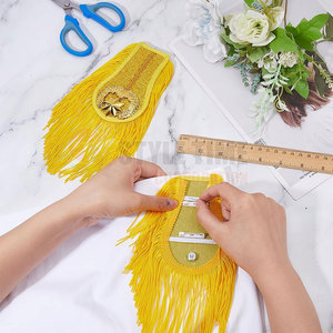 Fringes d'uniforme en matériau durable, de qualité supérieure, accessoires d'uniforme les plus vendus, fringes en vente - Product Image 4