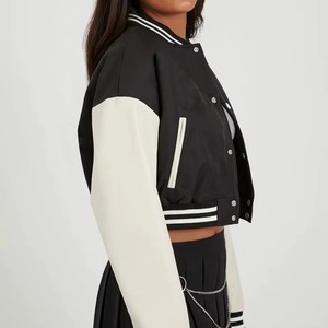 Veste universitaire pour femme de haute qualité, mélange de laine personnalisé, manteau Letterman avec manches en cuir, service d'échantillons OEM/ODM en gros - Product Image 4