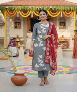 เสื้อผ้าคอตตอนพิมพ์ลาย RICH LOOK พร้อมผ้าคลุมไหล่ มีสินค้าพร้อมส่ง แห้งเร็ว เหมาะสำหรับใส่ทำงาน ราคาขายส่ง เสื้อผ้าชาติพันธุ์ หลายสี - Product Image 1