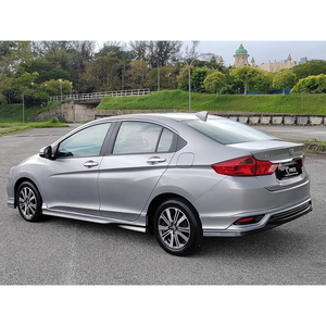 Voiture berline bien entretenue, intérieur et extérieur propres, Honda City d'occasion et en excellent état de marche - Product Image 6
