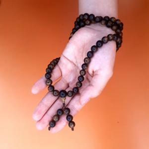 High Quality Superior Vietnam Oud Bracelet Made from Pure Agarwood Highest Quality Suitable for Gifting and Using Rosary <b>Beads</b> - Product Image 6