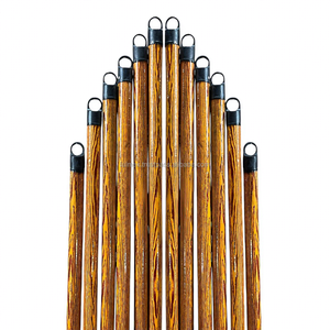 Recogedor de Polvo de Plástico Recubierto de PVC con Asas de Madera de Eucalipto, Diseño Vietnamita, Ecológico, 120 cm, para Uso Doméstico y en Muebles - Product Image 1