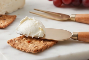 Juego de cuchillos para cortar queso de acero inoxidable con mangos de madera, perfectos para uso en restaurantes y accesorios de cocina, juego de 3 - Product Image 5