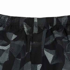 Shorts en maille décontractés pour hommes, longueur genou, taille élastique de haute qualité, impression de logo personnalisée, confortables pour un usage quotidien - Product Image 4