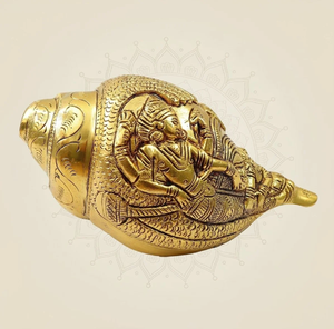 Concha de latón pulido con grabado del Señor Vishnu para rituales, disponible a precios de mayorista. - Product Image 5