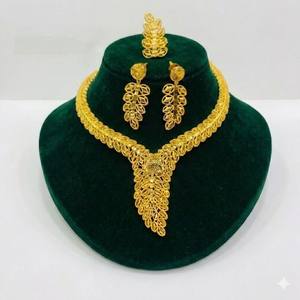 Ensemble de colliers en cuivre plaqué or 24 carats de qualité supérieure, 4 pièces, bijoux pour femmes, surface polie lisse, design élégant, cadeau de mariage - Product Image 1