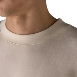 T-shirt en coton surdimensionné pour homme, logo minimaliste sur la poitrine, streetwear, manches courtes, tee-shirt décontracté, mode, vente en gros, fabricant OEM - Product Image 2